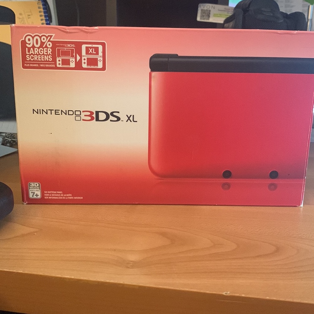 Nintendo 3DS XL - Red w/Travel case, Car Charger and 12 games